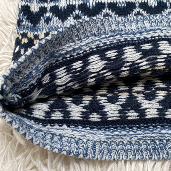 Cy V-Neck Knit Sweater ๐ Blue Tan & White - Picture 16 of 16